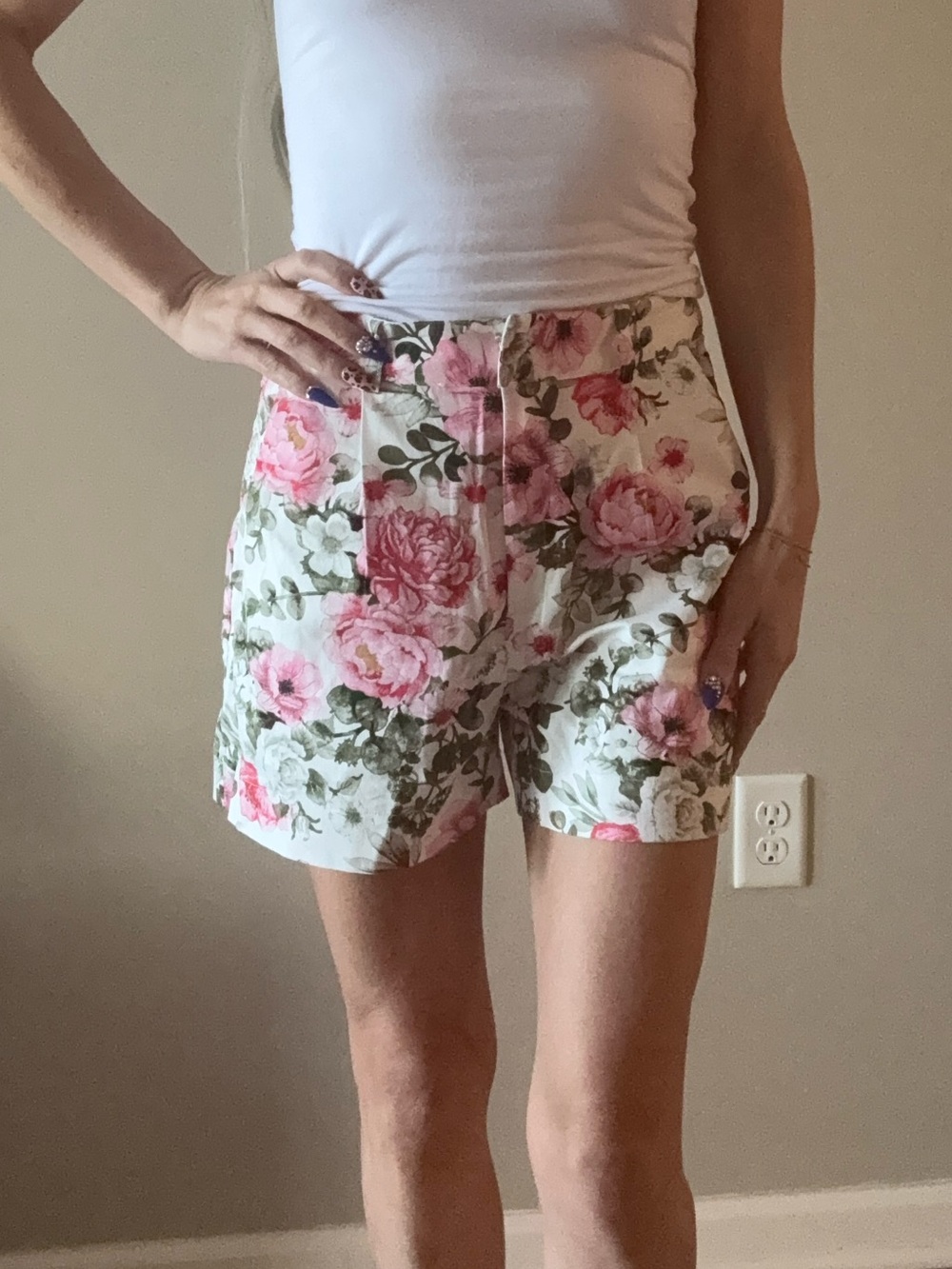 Fate Floral High-Rise Women's Shorts in Pink and Green